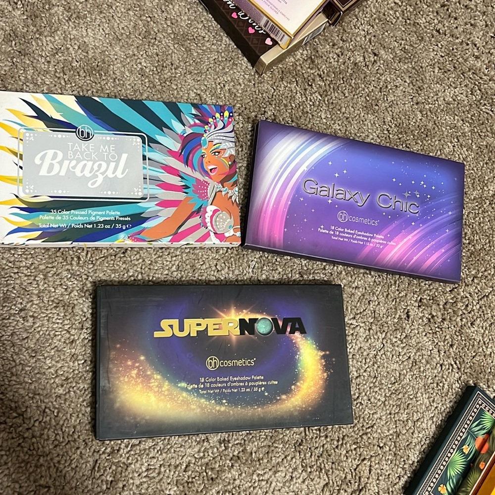 Brand new makeup palettes